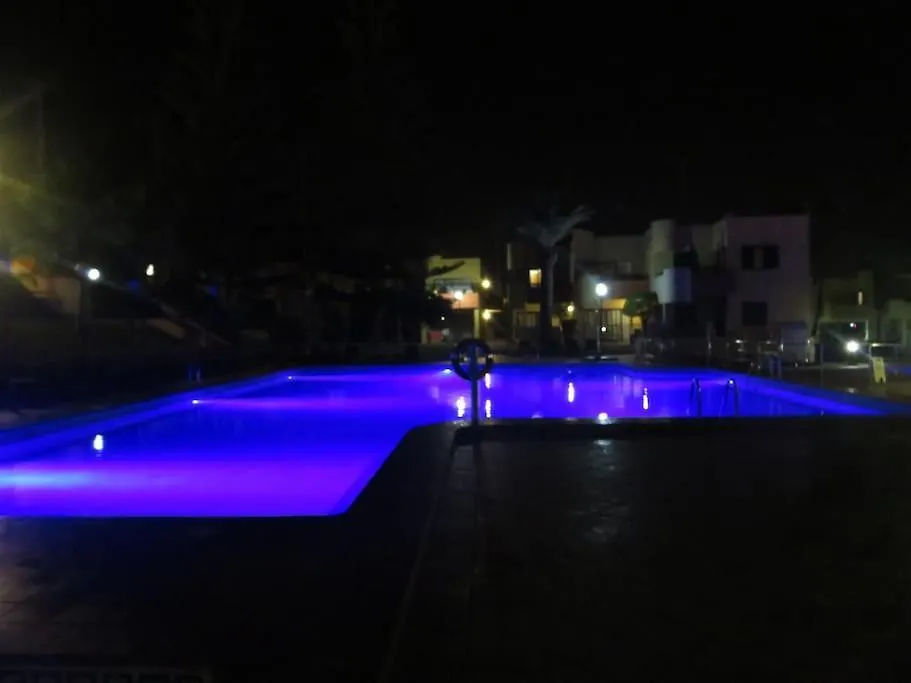 Vv Atlantic Garden With Pool View, Near Beach لا أوليفا شقة